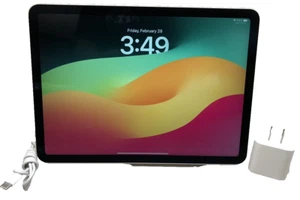Apple iPad Air 5th Gen 64gb Starlight 10.9" Wifi Only MM9F3LL/A - Picture 1 of 12