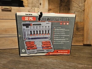 Vtg 32 pc Screwdriver Set w/Plastic Case Soft Grip Handles Carbon Steel - Picture 1 of 5