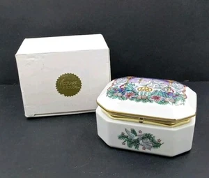 Vtg Heritage House 1989 Melodies of Christmas  Music Box O Holy Night Porcelain  - Picture 1 of 11