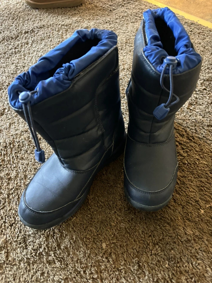 Lands End Kids Insulated  winter boots in navy color size US  5 - Image 1 of 1