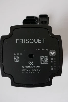 Circulateur Grundfos UPM3 15-70 CES3 Neuf Frisquet F3AA70131 pompe accelerateur - Imagen 1 de 4