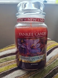 YANKEE CANDLE Large Jar Vibrant Saffron 2017 Pour 623g 22oz 120-150hr New/Unlit. - Picture 1 of 4