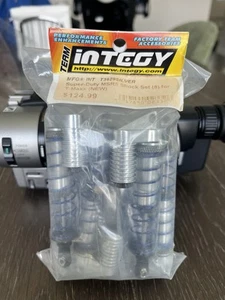 Juego de Amortiguadores Integy Super Duty MSR5 Piggyback Para Tmaxx Emaxx Nuevo De Colección - Imagen 1 de 1