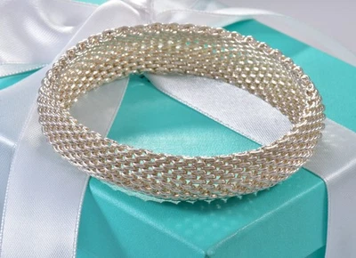 Brazalete grande de 7,75” Tiffany & Co plateado Somerset malla domo en caja bolsa Foto 1 de 4