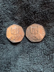 2 X 2017 TOM KITTEN 50P Coin Beatrix Potter - Picture 1 of 2