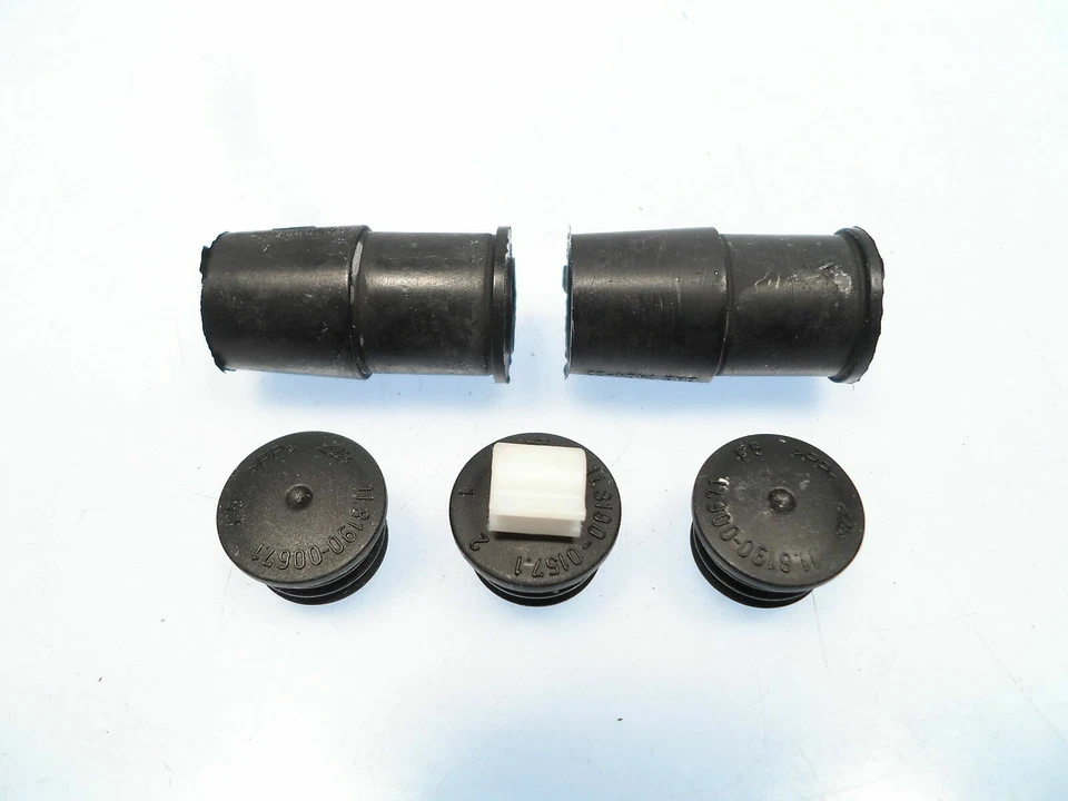 Kit de buje guía de pinza de freno para BMW 318i 318is 318Ti 323 325 330 524TD 530i Foto 1 de 1