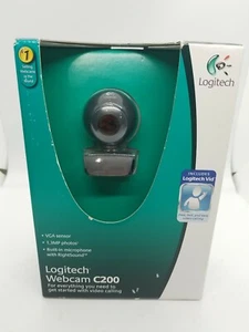 Logitech Webcam C200 W/ Built In Microphone & Logitech Vid Brand New - Picture 1 of 4