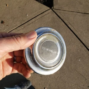 ****** Chevy Chevelle Malibu Botón de bocina 1966 1967 Dirección - Imagen 1 de 6