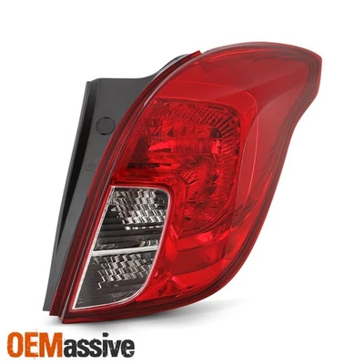 Luz de freno para Buick Encore 2013-2016 cromo rojo pasajero lado derecho Foto 1 de 4