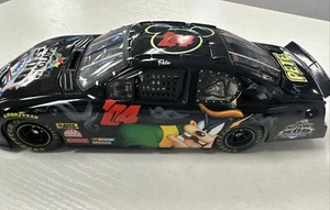 04 DAYTONA 500 Disney Pete Monte Carlo TEAM CALIBER PREFERRED 1:24 (kw1023-267 - Picture 1 of 9