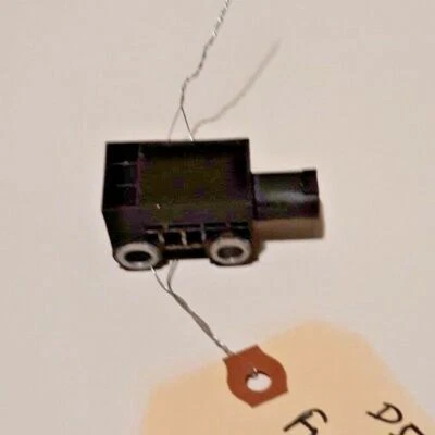 BMW 530i 2003-10 Front Impact Sensor Accelerating  USED OEM PN: 65776951595 ** - Image 1 of 4