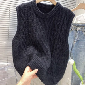 Women Retro Chunky Knit Vest Pullover Sleeveless Jumper Sweater Tank Top Casual - Picture 1 of 16