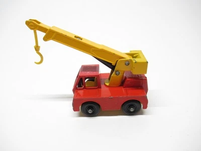 MATCHBOX LESNEY  #42 IRON FAIRY CRANE TRUCK - Image 1 of 4