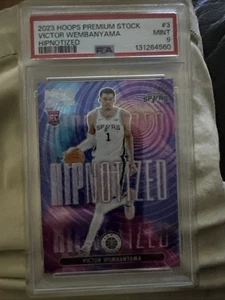 Victor Wembanyama - Aros NBA Stock Premium 2023 - Hipnotized - PSA 9  - Imagen 1 de 3