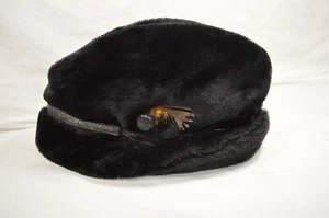 Faux Fur Vintage Black Fedora with feather with button not tag. T48 - Picture 1 of 6