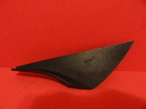 84-96 Corvette Windshield Small Corner Plastic Right Trim– C40226** - Bild 1 von 3