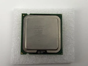 Intel Pentium 4 521 - SL8PP - 2.80 Ghz - 1M Cache - 800 Mhz - LGA-775 - Picture 1 of 2