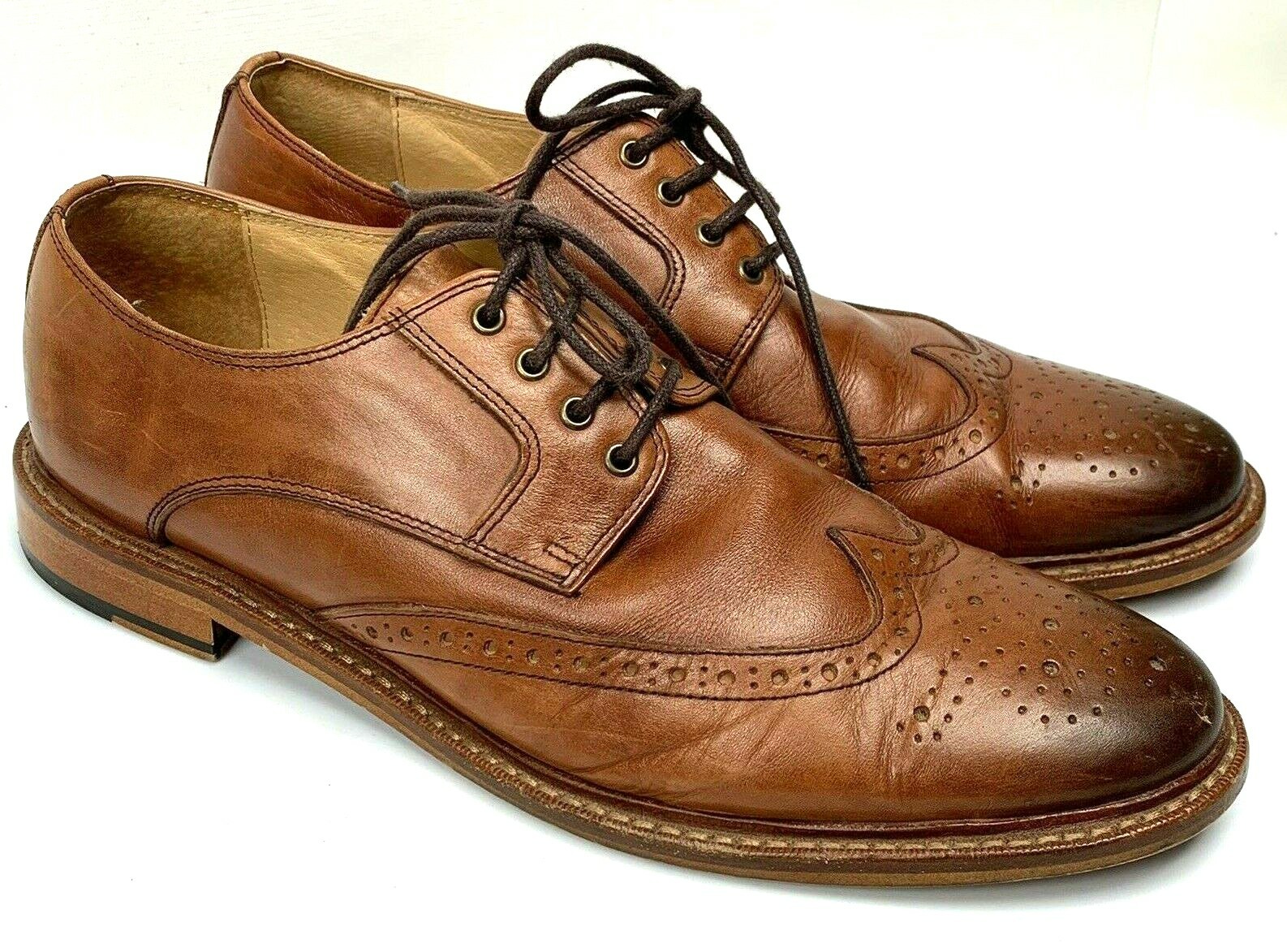 Leather Wingtip Lace Up Oxfords 