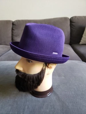 Kangol Tropic Player Fedora 6371BC - PÚRPURA RARO - Talla Mediana ¡EXCELENTE ESTADO! Foto 1 de 4