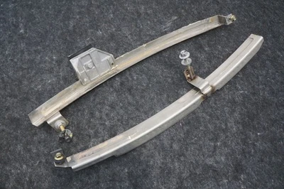 Riel guía de cristal regulador ventana puerta derecha 65061900 Ferrari 360 Modena 2001 Foto 1 de 4