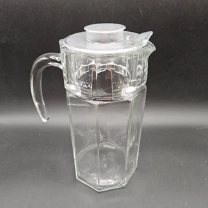 Jarra octogonal de vidrio vintage Luminarc ARC con tapa acrílica - Imagen 1 de 14