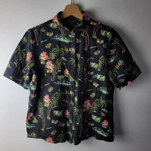 Urban Outfitters Women Size XS Black Tropical Print Cropped Shirt Blouse Casual - Picture 1 of 10