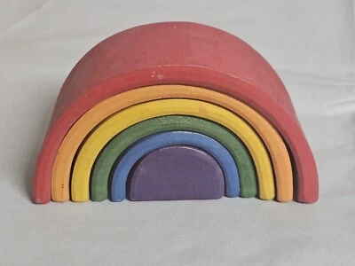 GRIMM'S 6 PIEZAS MADERA APILABLE ARCO IRIS - (Pastel) AUTÉNTICO  Foto 1 de 4
