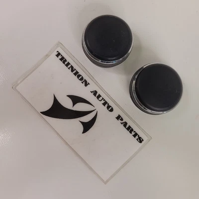 2006-2009 Jeep Grand Cherokee Radio Knobs Black Set of 2 Black OEM - Image 1 of 4