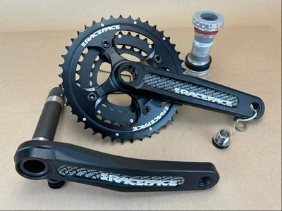 Race Face Evolve Triple Crankset With Bottom Bracket 175 New - Image 1 of 4