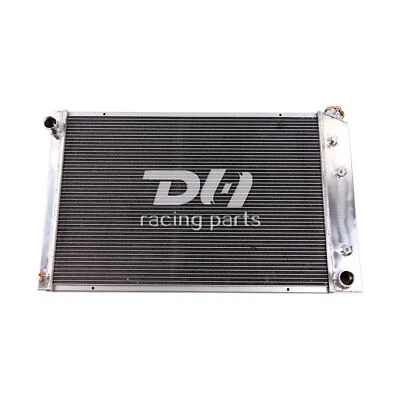 Radiador de aluminio de 3 filas para Chevy GMC C10 C20 C30 K10/20 1973-1991 Jimmy C2500 7,4 L Foto 1 de 4