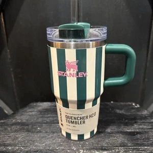 Stanley Löscher H2.0 20 Oz. FlowState Becher Oasis Emerald Cabana Glanz NEU - Bild 1 von 4
