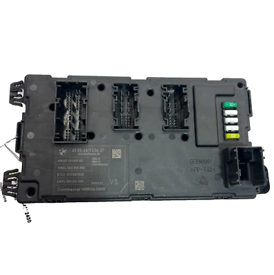 2017 - 2020 BMW 440i BLOCO DE RELÉ DE FUSÍVEL TRASEIRO BCM UNIDADE DE MÓDULO DE CONTROLE DE CORPO FABRICANTE DE EQUIPAMENTO ORIGINAL - Imagem 1 de 4