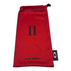 Oakley Patrick Majomes Signature Red Microbag Storage Cloth HDO (Authentic) - Picture 1 of 2