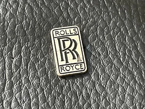 PINS PIN ENAMEL CAR VOITURE ROLLS ROYCE - Photo 1/1
