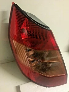 FITS RENAULT SCENIC REAR LIGHT LAMP PASSENGER SIDE LEFT HAND 2003-2006 - Picture 1 of 4