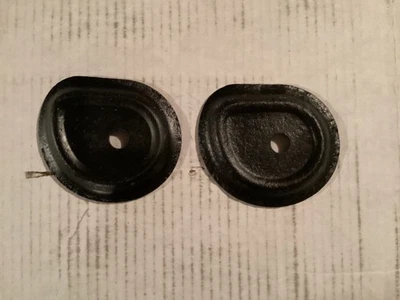 Pontiac GTO Lemans 1966 convertible muelle helicoidal trasero placas de montaje y pernos Foto 1 de 2