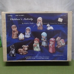 NATIVITY SET easy to paint 11 figures Christmas NWT ceramic Heath in Crafts  - Picture 1 of 3