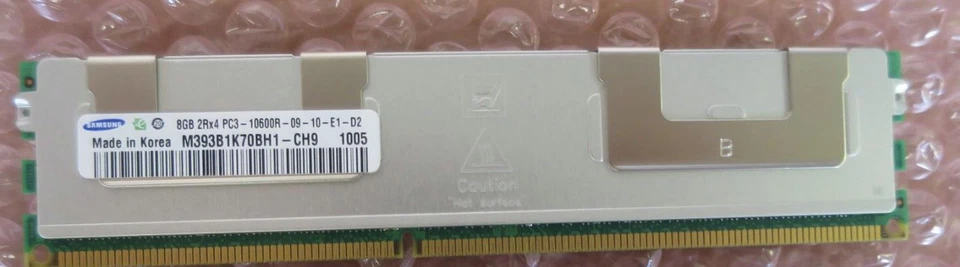 Fujitsu Original 8GB (1x8GB) 2Rx4 L DDR3-1333 R ECC S26361-F3696-L615 Memory - Image 1 of 1