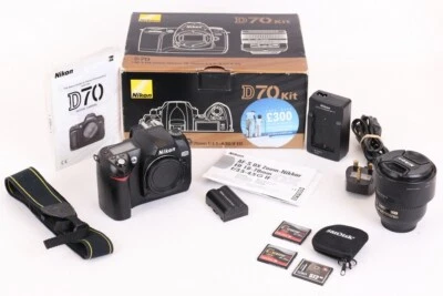 Nikon D70 6.1 MP DSLR Digital Camera Kit - Image 1 of 4