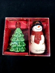St. Nicholas Square Salt & Pepper Snowman & Tree Shaker Set NEW - Picture 1 of 4