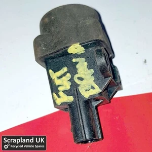 FIAT BRAVA 1995–2001 Fuel Cut-off Switch 1477226080 - Picture 1 of 2
