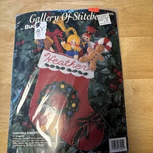 Vintage 90s Bucilla Gallery of Stitches Christmas Surprises Stocking Kit # 33251 - Bild 1 von 5