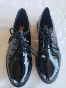 Esprit Round Toe Patent Leather Oxfords Dress Shoes size 6.5 NWOB *READ DISC* - Picture 1 of 7