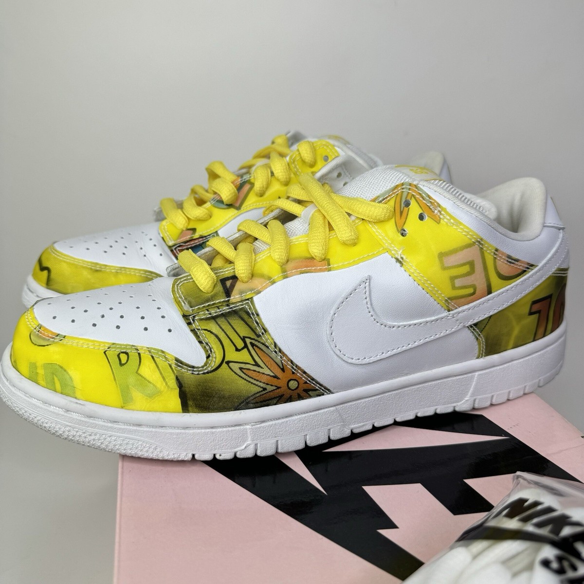 Nike Dunk Pro SB Low De La Soul for Sale | Authenticity Nike Dunk Pro SB Low De La Soul for Sale | Authenticity