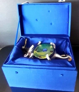 Incredibile Ornamento Natalizio in Vetro 1999 Susan Torrence "Millennium Mouse" con Scatola - Foto 1 di 14