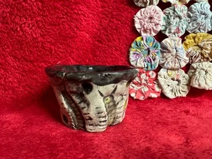 Creepy Crawly piccolo pizzico in ceramica fatto a mano ragno centipede insetti rigidi - Foto 1 di 7