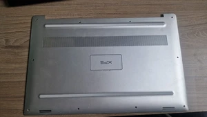 DELL XPS 15 9570 Bottom base cover case chassis 0GHG50 AM26W000303 - Afbeelding 1 van 3