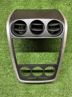 Mazda CX-7 2007 2008 2009 tablero central ventilación de aire radio bisel moldura bisel panel OEM. Foto 1 de 4