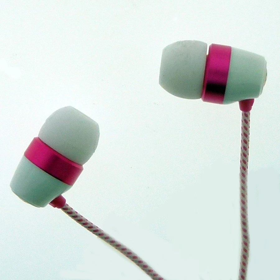 Skullcandy Paul Frank Riot 11mm Earbuds in White and Pink Brand New - Image 1 of 3