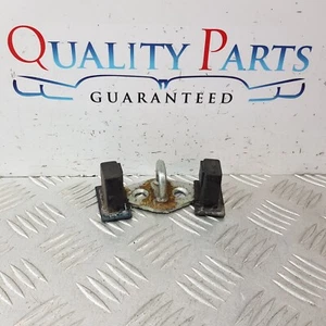 2013 HYUNDAI IX35 MK1 TAILGATE BOOT LID LOCK PLATE CATCH - Picture 1 of 11